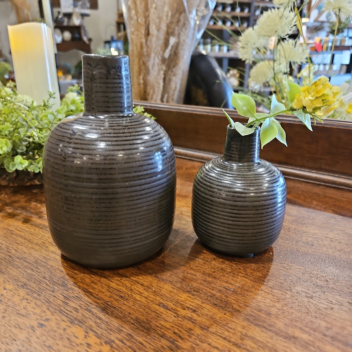 Black Narrow Neck Vase