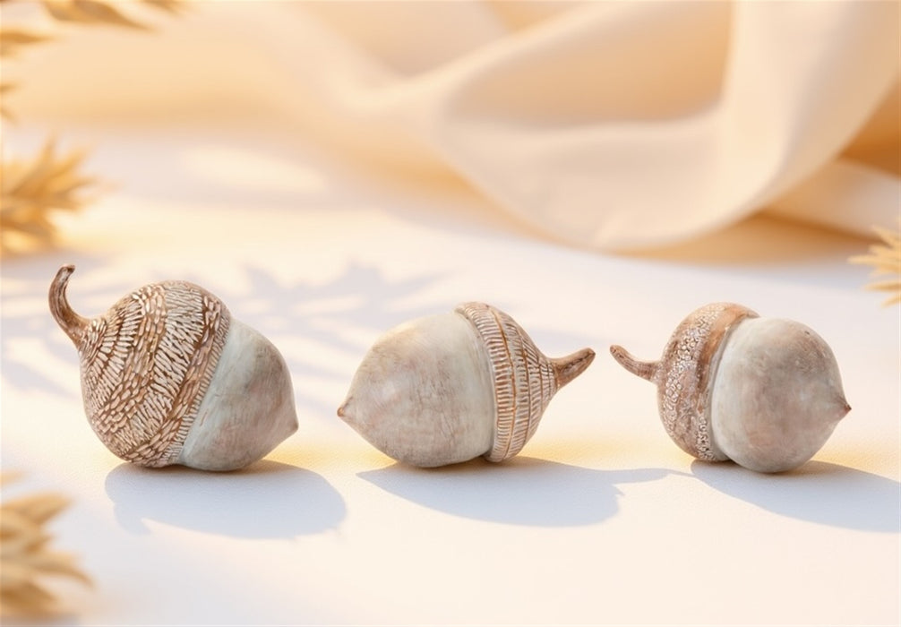 Acorn Decor