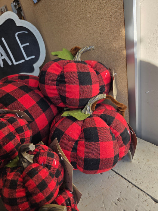 6" Black/Red Check Pumpkin